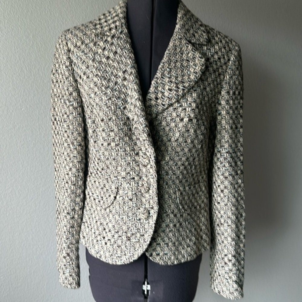 Loft jacket, size 6 wool three button button up career blazer
